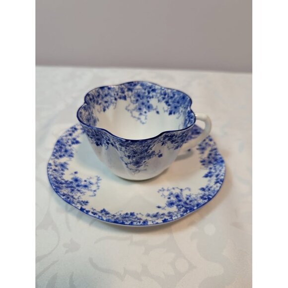 Shelley "DAINTY BLUE" Cup and Saucer - Picture 4 of 9